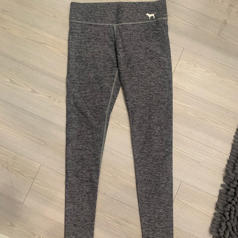 Pink Yoga Leggings !!